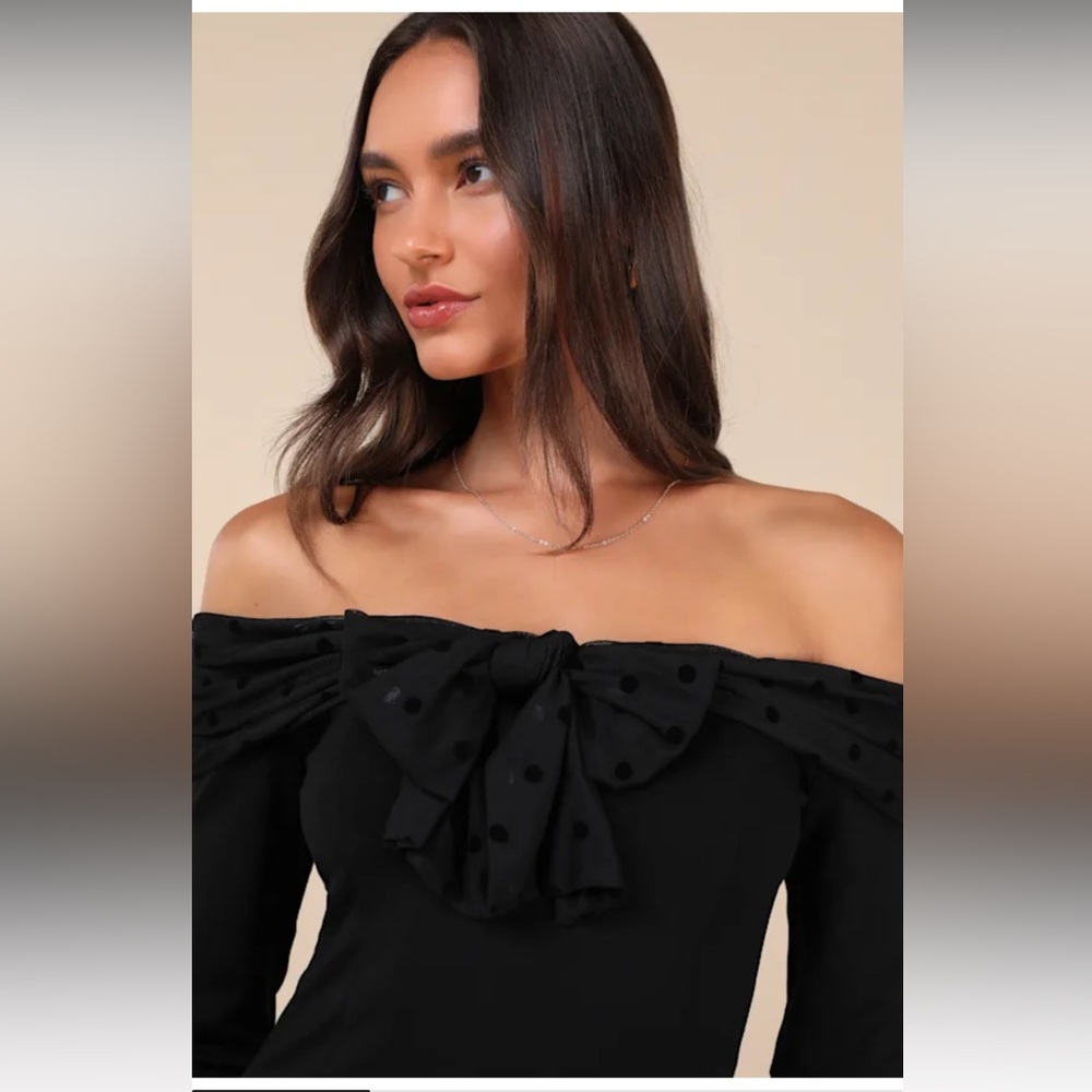 Off shoulder bow top